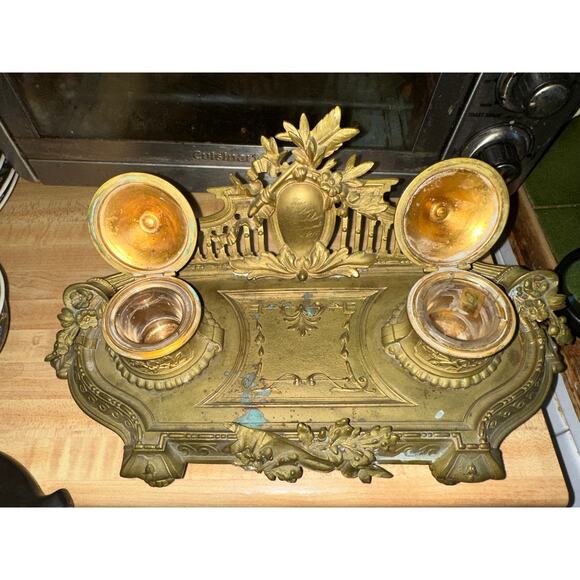 ANTIQUE 19TH CENTURY FRENCH BRASS DOUBLE INKWELL WITH GERMAN INSCRIPTION - Picture 3 of 11